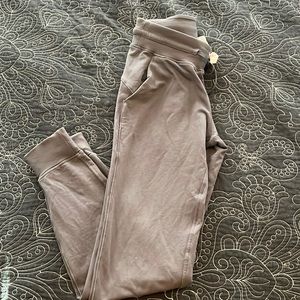 Lululemon scuba joggers
